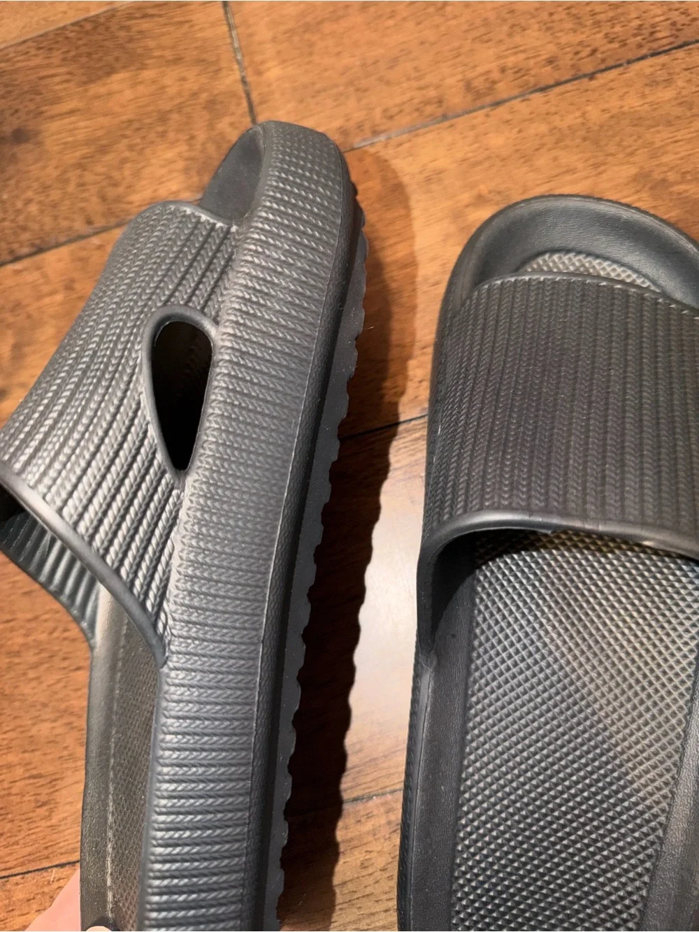 Women’s Black Slide Sandals -